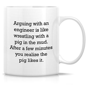 Imagem de Caneca engraçada Retreez – Arguing with an Engineer like Wrestling with Pig 325 ml Canecas de café de cerâmica – Funny, Sarcasmo, Motivacional, Presentes de aniversário inspiradores para amigos, colegas de trabalho, irmãos, pai, mãe