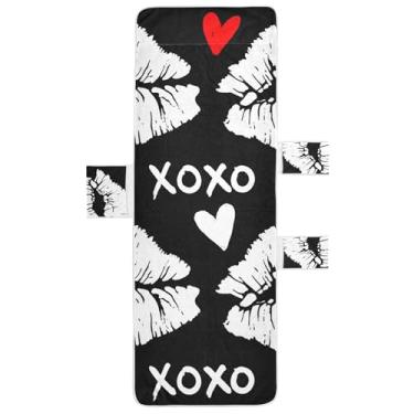 Imagem de Batom branco vermelho Kiss XOXO capa de toalha de cadeira de praia com bolsos floral espreguiçadeira de piscina 203 x 76 cm