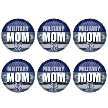 Imagem de Beistle 6 broches de crachá com fecho de botão American Proud Military Mom para decorações patrióticas de 4 de julho, artigos e lembranças de festa do dia da independência, 5 cm, azul/cinza/branco
