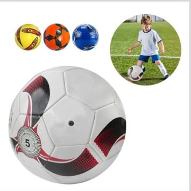 Imagem de Bola de Futebol Profissional, Branca com Detalhes Vermelho e Preto, Treino para Estudantes, Design Moderno