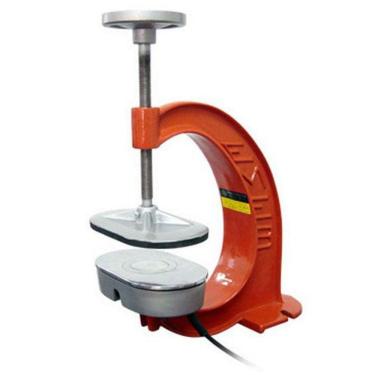 Imagem de Vulcanizadora Para Pneu Com Câmara Referência V-300/C Emeb