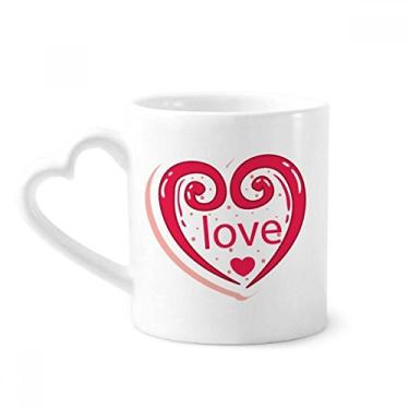 Imagem de Caneca de coração de cerâmica para o dia dos namorados com coração rosa