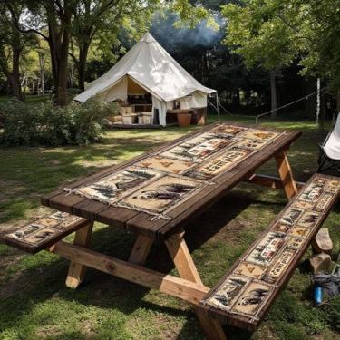 Imagem de Lacoiime Capa de mesa de piquenique com bordas elásticas, capa de mesa rústica de acampamento de urso de cabine, itens essenciais de acampamento de pátio ao ar livre, 3 peças, toalha de mesa de