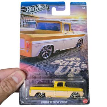 Imagem de Custom 62 Chevy Pickup Hot Wheels Silver Series 2025 JCB67