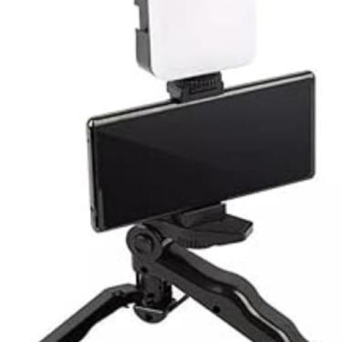 Imagem de Tripé para Celular com Luz LED e Microfone – Trinpod 3 em 1 Ajustável, Iluminação Profissional, Suporte Estável para Gravação de Vídeos, Lives, Reuniões Online, YouTube, TikTok e Instagram