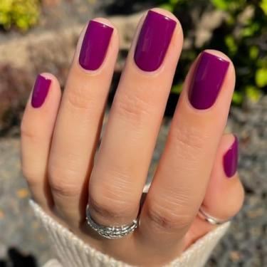 Imagem de Kit de unhas postiças curtas quadradas roxas com design cobertura completa cola em bastão falso artificial em unha acrílica para mulheres uso diário, 24 peças