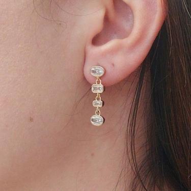 Imagem de Brinco De Zirconia Folheado A Ouro - FAMA FOLHEADOS