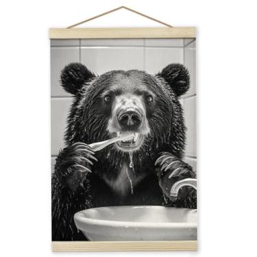 Imagem de Giosve Urso decoração emoldurada, 30,5 x 40,6 cm, pôster engraçado de urso escovando os dentes, arte de parede com impressão em tela de urso, moldura de madeira de urso engraçado, decoração de parede