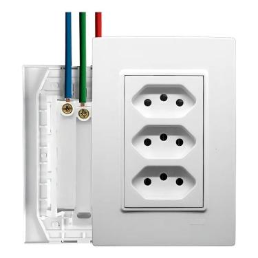 Imagem de Espelho Com 3 Tomadas 10A Monobloco 250V Vivaz Ilumi 78123