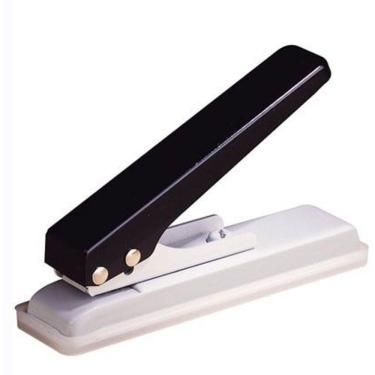 Imagem de Furador Ovóide para Crachá Melhor Preço Imbatível