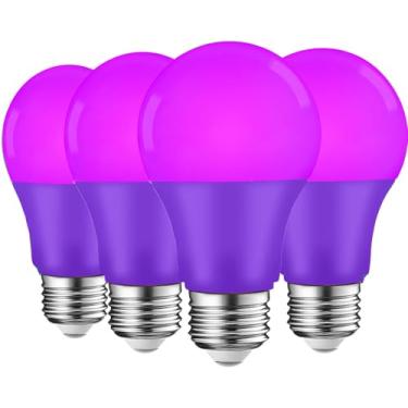 Imagem de U4GLORY Pacote com 4 lâmpadas LED roxas - A19 9W (equivalente a 60 W) Lâmpada LED roxa com base E26 para decoração de festa, varanda, casamento de Natal, iluminação de casa/feriado, iluminação