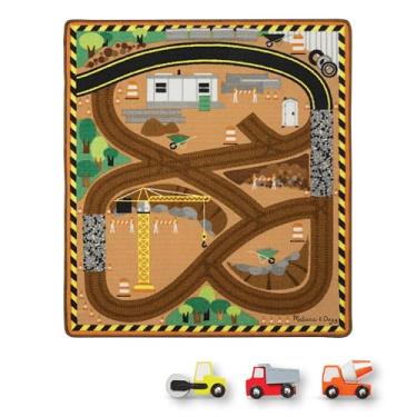 Imagem de Melissa & Doug Tapete redondo para local de trabalho com 3 caminhões de madeira, 99 x 91 cm, marrom