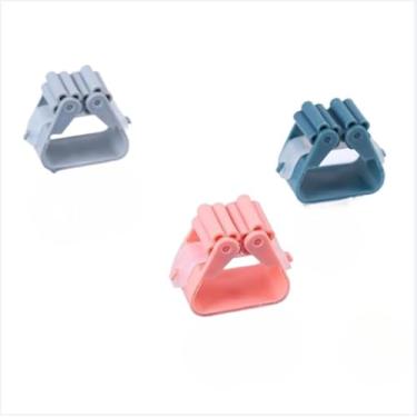 Imagem de 10 Pcs Suporte de Vassoura e Rodo Adesivo para Organização da Casa Utensílio Gancho de Vassoura Auto Adesivo(2 pcs,Cor aleatória)