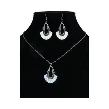 Imagem de Conjunto de Brincos e Colar com Pingente de Metal - Estilo Étnico, 231