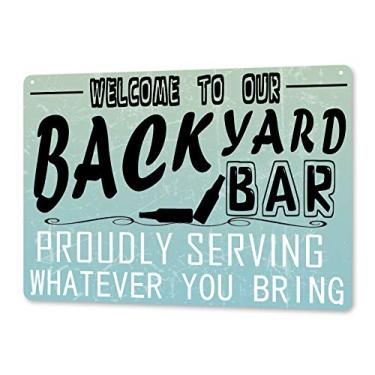 Imagem de Placa de metal Welcome to Our Backyard Bar Tin Signs Vintage Bar Terrace Wall Decor Sign 30 x 20 cm