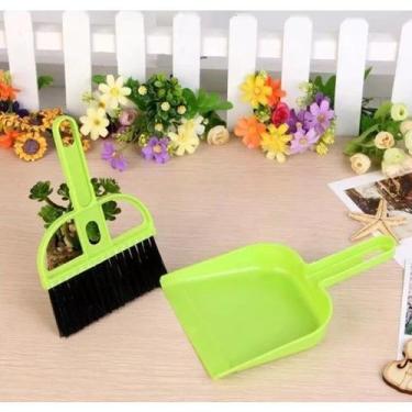 Imagem de Kit Mini Vassoura e Pá para Limpeza de Teclados, Gaiolas, Escritórios 