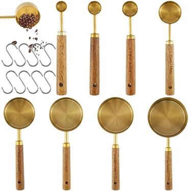 Imagem de KHZSPP Conjunto de 8 copos e colheres medidores com medidas métricas e americanas, com alças de madeira, aço inoxidável premium, acabamento polido dourado, para cozinhar café