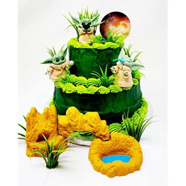 Imagem de Topo de Bolo Infantil Grogu Baby Yoda Mandalorian com Acessórios Temáticos - Star Wars - Verde - 1 Unidade