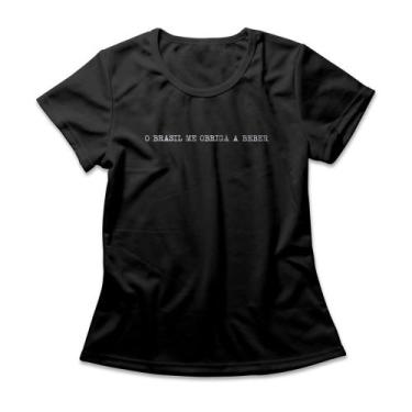Imagem de Camiseta Feminina O Brasil Me Obriga A Beber - Studio Geek, 2G, Preto