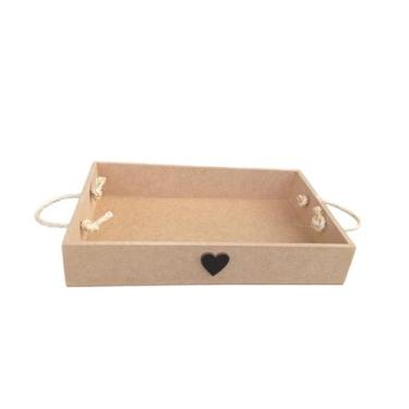 Imagem de Bandeja cesta MDF aplique coração alça de corda 30x20x5 - Leal arte