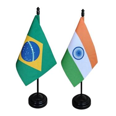 Imagem de Kit Bandeira de Mesa Brasil e Índia, 26cm Altura, 18x11cm, Multicolorido, Oxford, Base Plástica, Decoração para Escritório e Eventos