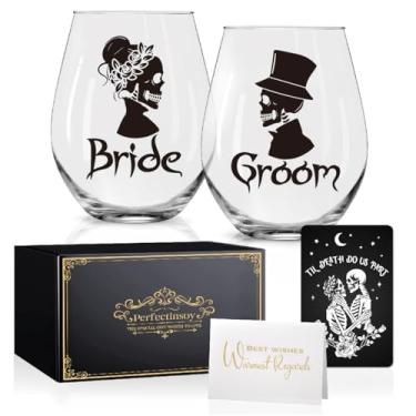 Imagem de Perfectinsoy Conjunto de 2 taças de vinho Bride Groom com cartão de metal, design de tema gótico de caveira, presentes de casamento de aniversário, presentes de casal para namorado, namorada, Dia dos