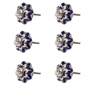 Imagem de Kit 6 Unidades de Puxadores Decorativos em Porcelana Desenho Floral Azul e Branco Design Cerâmico para Gavetas e Armários