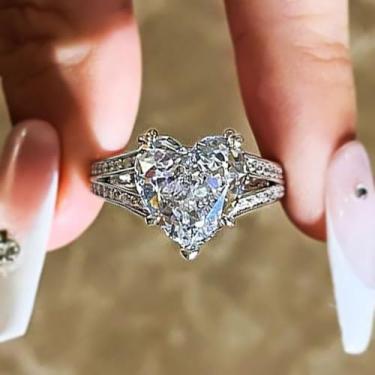 Imagem de Anéis de noivado de camada dupla elegantes banhados a ouro branco com zircônia cúbica em formato de coração, alianças de compromisso, festas noturnas, presentes de dia dos namorados, alianças de