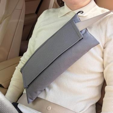 Imagem de AmazeCov Travesseiro de cinto de segurança respirável, travesseiro de cinto de segurança de couro sintético perfurado para mastectomia pós-cirurgia, almofada de cinto de segurança para recuperação de