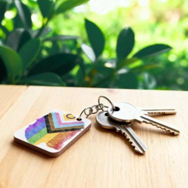 Imagem de Kit 50 Chaveiros MDF Lembrancinhas LGBT - Bazar dos Quadros, Bandeira 