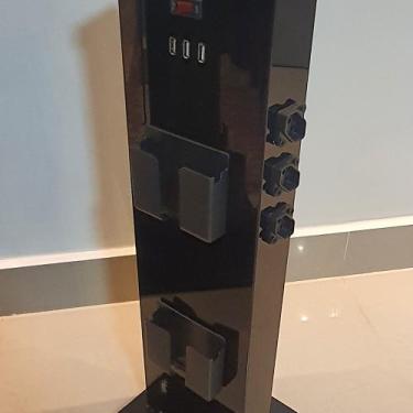 Imagem de Totem de carga para celulares smartphones Iphones e notebooks PowerTec