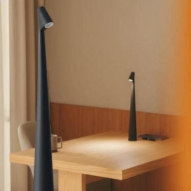 Imagem de Luminária de Mesa com LED Integrado Luz Amarela para Leitura Estudo Ho