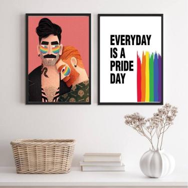 Imagem de Kit 2 Quadros LGBT Gays Pride Day 24x18cm - Madeira Preta