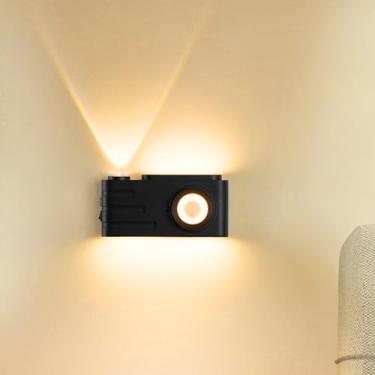 Imagem de NBWDY Luz de parede com sensor humano para câmeras - luzes magnéticas para escadas, arandelas de parede recarregáveis com bateria de 4000 mAh, lâmpada de parede LED para corredor, banheiro, quarto