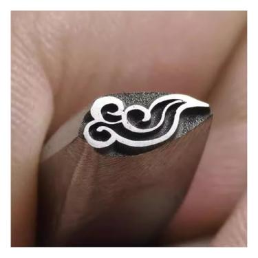 Imagem de Metal stamping Ferramenta de carimbo com design de estampagem em metal dourado e prateado, 6 texturas de padrão de nuvem auspiciosa, moldes de escultura personalizados manualmente(Pattern4)