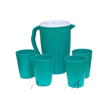 Imagem de Kit Jarra de Água e Suco com 4 Copos 300ml – Conjunto de Plástico Ondulado para Casa, Cozinha e Mesa(TIFFANY)