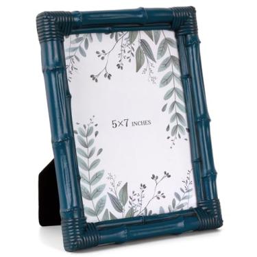 Imagem de Realyoo Porta-retrato 12 x 17 cm, moldura de bambu com acabamento antigo, moldura decorativa rústica para exibição de mesa, suporte de parede, presente ideal para sala de estar, quarto, prateleira