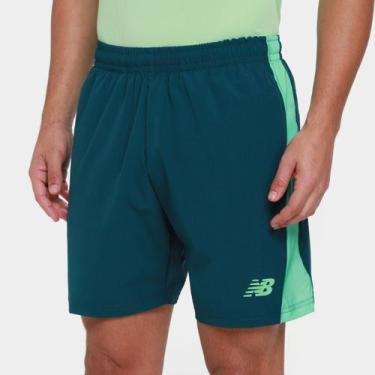Imagem de Bermuda New Balance Athletics Stretch Graphic 7 Masculina, Verde milit
