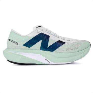 Imagem de Tenis New Balance Fuelcell Rebel V4 Masculino, Verde claro, 48