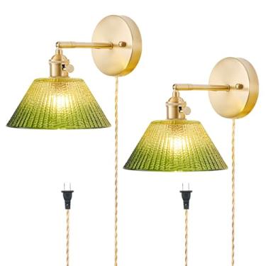 Imagem de Conjunto de 2 arandelas de parede com plugue, arandela de parede vintage com abajur de vidro verde gradiente, arandela de parede ajustável de 180° com interruptor e cabo de plugue da lâmpada de parede