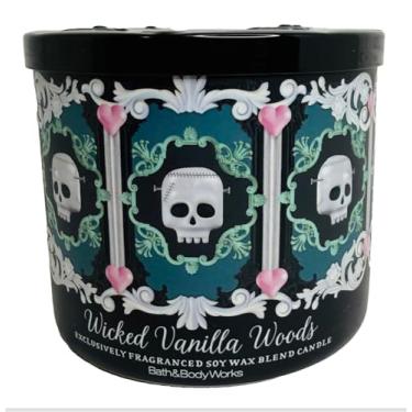 Imagem de Bath and Body Works Wicked Vanilla Woods Vela de 3 pavios com caveiras