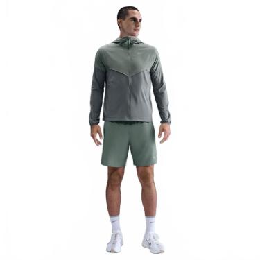 Imagem de Shorts Nike Dri-FIT Challenger 2-in-1 Masculino-Masculino