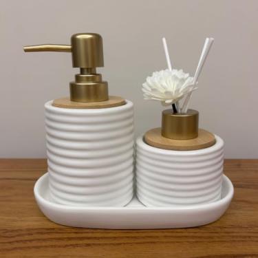 Imagem de Kit Banheiro Premium 3 Peças Saboneteira + Difusor + Bandeja em Porcelana Luxo Preto e Branco – Lavabo e Banheiro(Branco com Bandeja Porcelana)