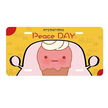 Imagem de DIYthinker Placa de licença de sorvete com expressão de creme morango para decoração de carro Dia da Paz