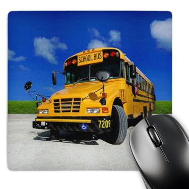 Imagem de 3dRose Mouse pad amarelo ônibus escolar em um dia ensolarado de 20 x 20 x 0,63 cm (mp_154986_1)