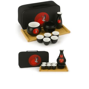 Imagem de Conjunto de copos de saquê japonês com 6 copos de cerâmica, 1 garrafa de saquê de cerâmica, 1 aquecedor de saquê de cerâmica, bandeja de bambu e estojo de transporte de pano - Conjunto de saquê quente