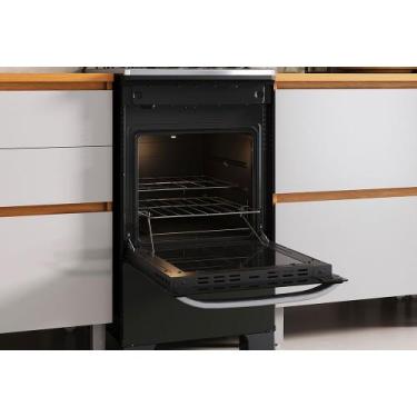 Imagem de Fogão Itachef Reflecta 4 Bocas com Mesa de Inox e Tripla Chama Itatiai