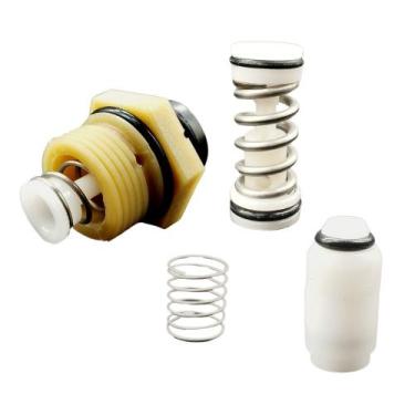 Imagem de Kit Tampa By Pass com Retenção Compatível com Lavajato WAP Valente - P