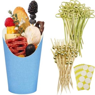 Imagem de CAMKYDE 50 xícaras de charcutaria + 200 palhetas de coquetel + 56 etiquetas, copos de charcutaria descartáveis de 350 ml com palitos (2 tipos), copo de batata frita azul para aperitivo de papel para