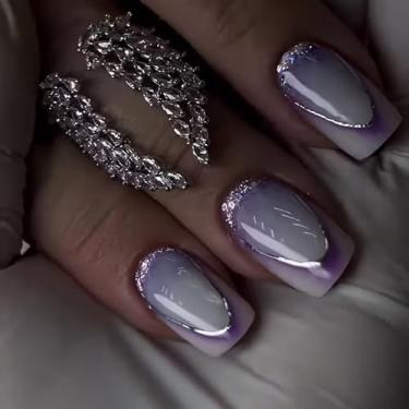 Imagem de RIICFDD Pregos postiços curtos pregos postiços quadrados azul roxo gradiente unhas prensadas prata glitter cola nas unhas cobertura completa unhas de acrílico brilhante para mulheres, decoração de